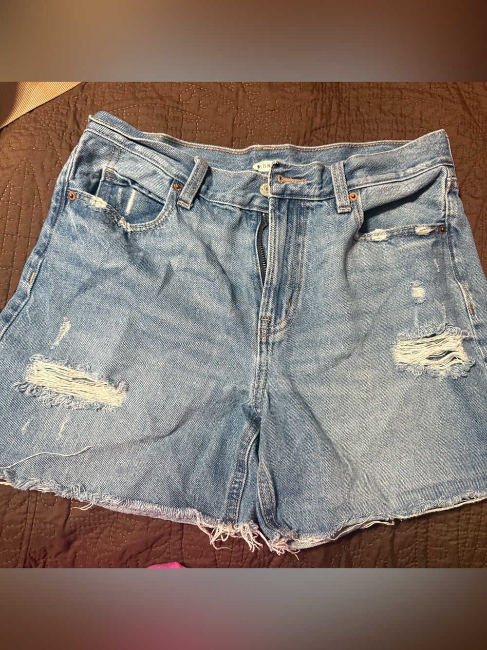 Old Navy Light Blue Distressed Women’s Denim Shorts